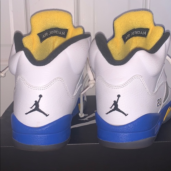 Air Jordan 5 Retro "Laney" 2013 size 7/women's 8 - Picture 4 of 6